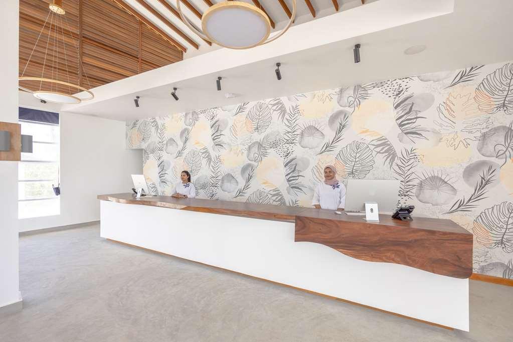 Hotel Joy Island Maldives Thulhaagiri Interno foto
